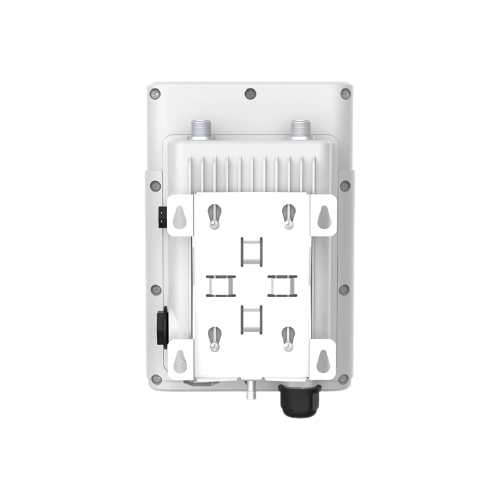 UG65 Robust LoRaWAN Gateway (copy)